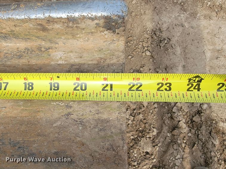 image for item JL9327 2008 Caterpillar 963D  track loader