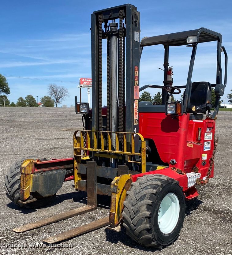 image for item KB9485 2006 Moffett M55  forklift