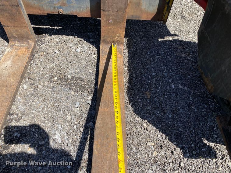 image for item KB9485 2006 Moffett M55  forklift