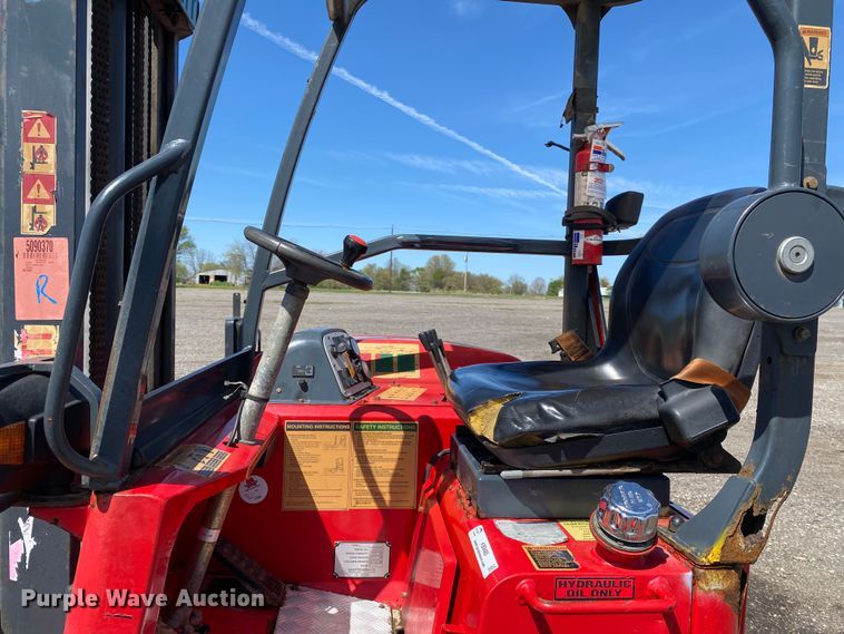 image for item KB9485 2006 Moffett M55  forklift