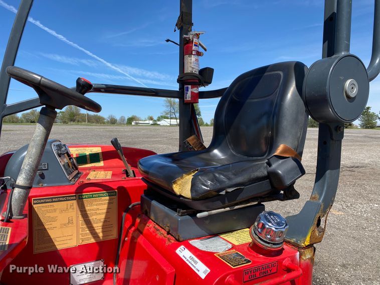 image for item KB9485 2006 Moffett M55  forklift