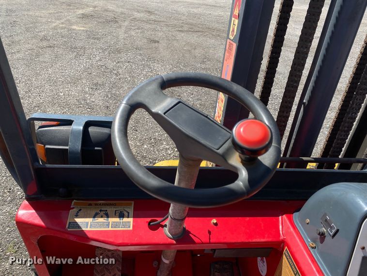 image for item KB9485 2006 Moffett M55  forklift