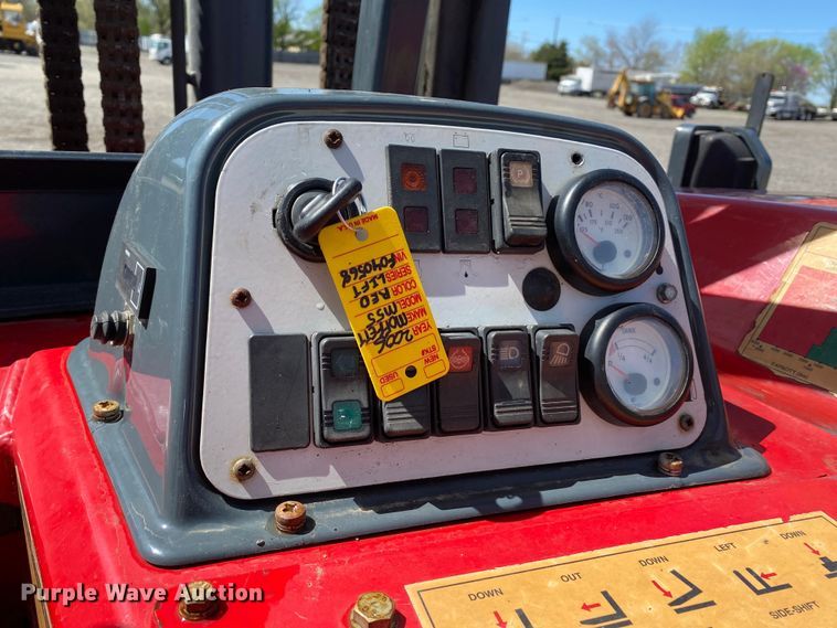 image for item KB9485 2006 Moffett M55  forklift