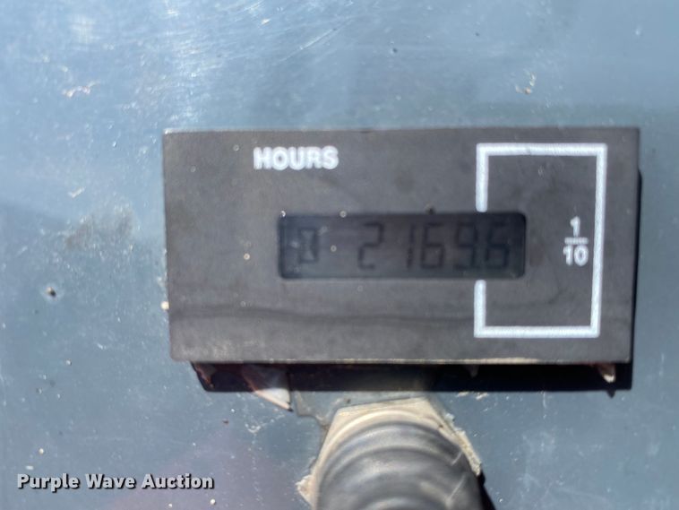 image for item KB9485 2006 Moffett M55  forklift