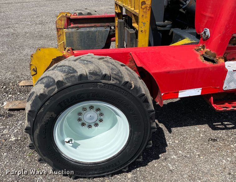 image for item KB9485 2006 Moffett M55  forklift