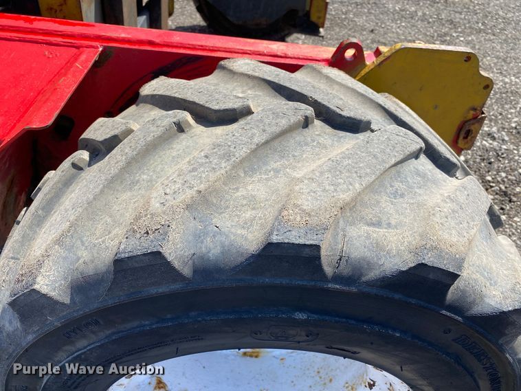 image for item KB9485 2006 Moffett M55  forklift