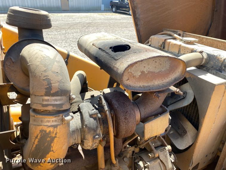 image for item KB9486 1993 Case 580 Super K  backhoe