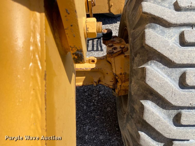 image for item KB9486 1993 Case 580 Super K  backhoe