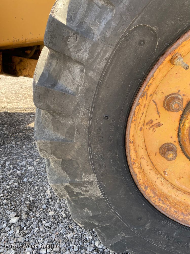 image for item KB9486 1993 Case 580 Super K  backhoe