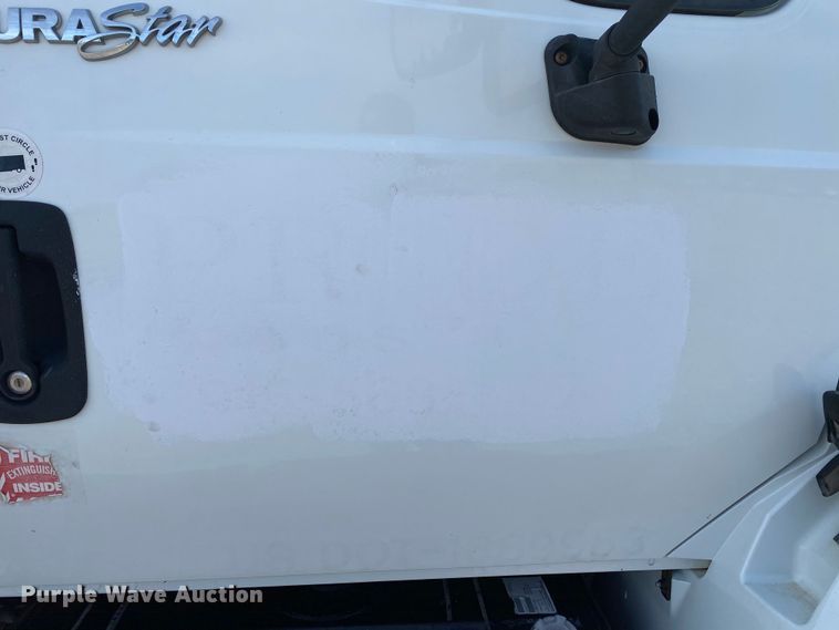 image for item KB9489 2010 International 4300 SBA  bucket truck