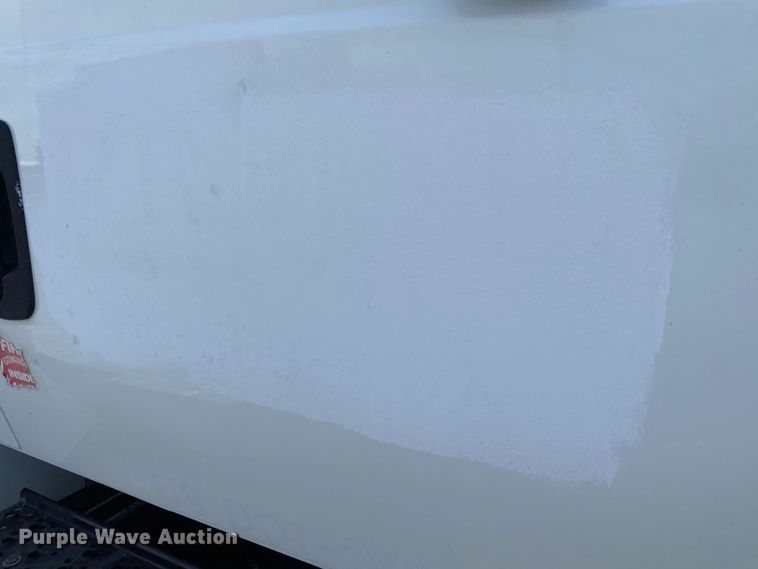 image for item KB9489 2010 International 4300 SBA  bucket truck