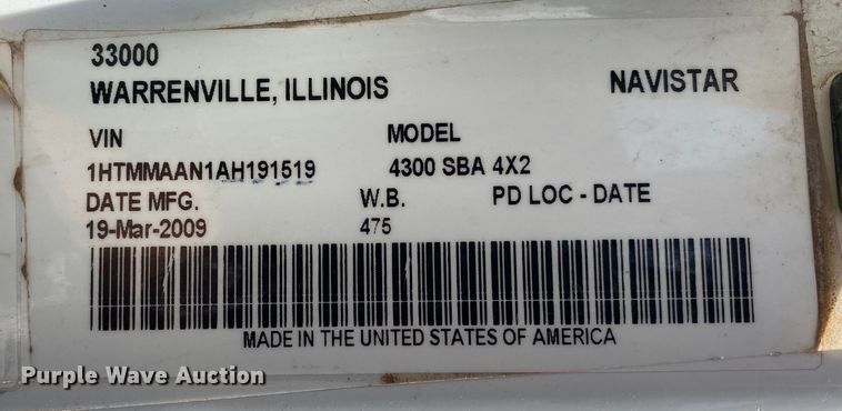 image for item KB9489 2010 International 4300 SBA  bucket truck