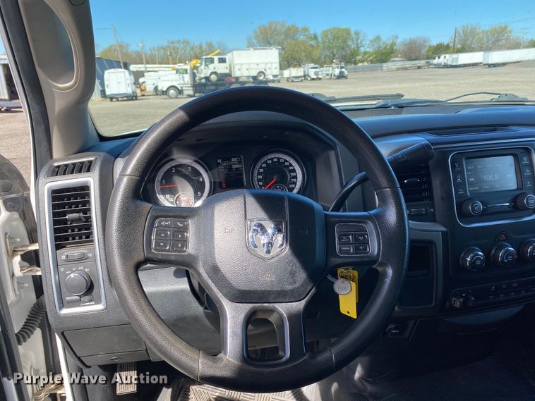 image for item KB9492 2015 Dodge  Ram 5500  utility / service truck