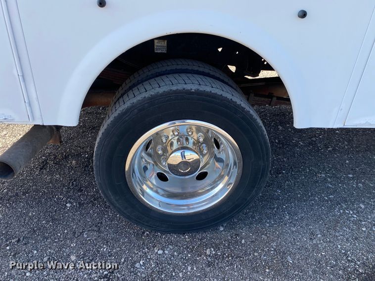 image for item KB9492 2015 Dodge  Ram 5500  utility / service truck