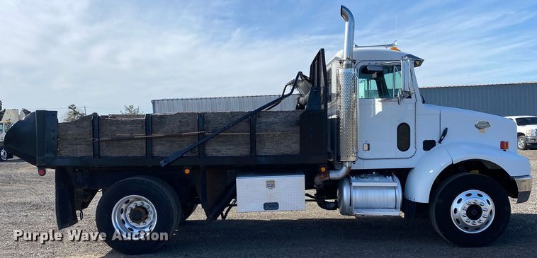 image for item KB9496 1999 Peterbilt 330  dump flatbed truck