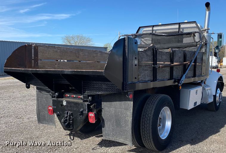 image for item KB9496 1999 Peterbilt 330  dump flatbed truck