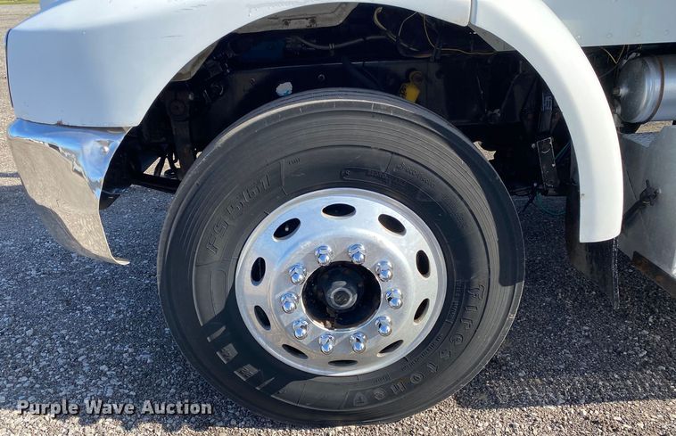 image for item KB9496 1999 Peterbilt 330  dump flatbed truck