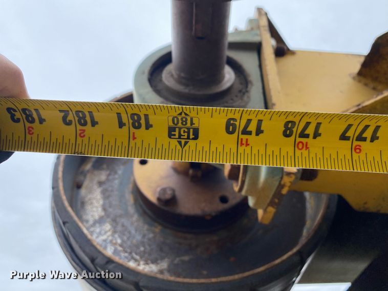 image for item KB9500 2003 Road Runner Screen It  screening plant