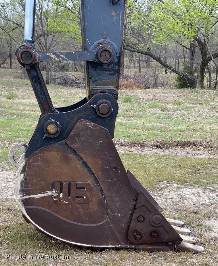 image for item KB9501 2013 John Deere 160G LC  excavator