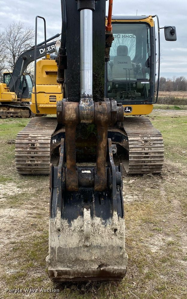 image for item KB9501 2013 John Deere 160G LC  excavator