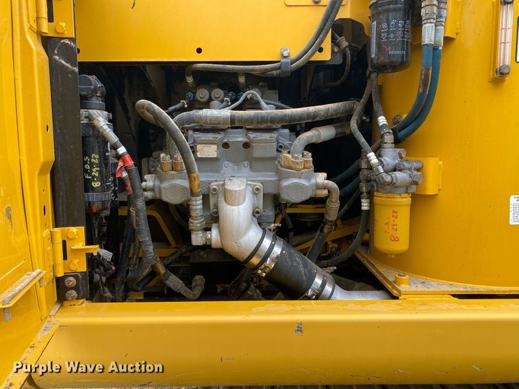 image for item KB9501 2013 John Deere 160G LC  excavator