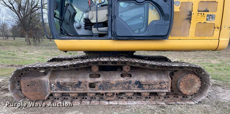 image for item KB9501 2013 John Deere 160G LC  excavator