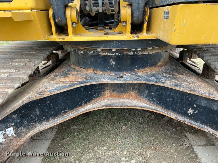 image for item KB9501 2013 John Deere 160G LC  excavator