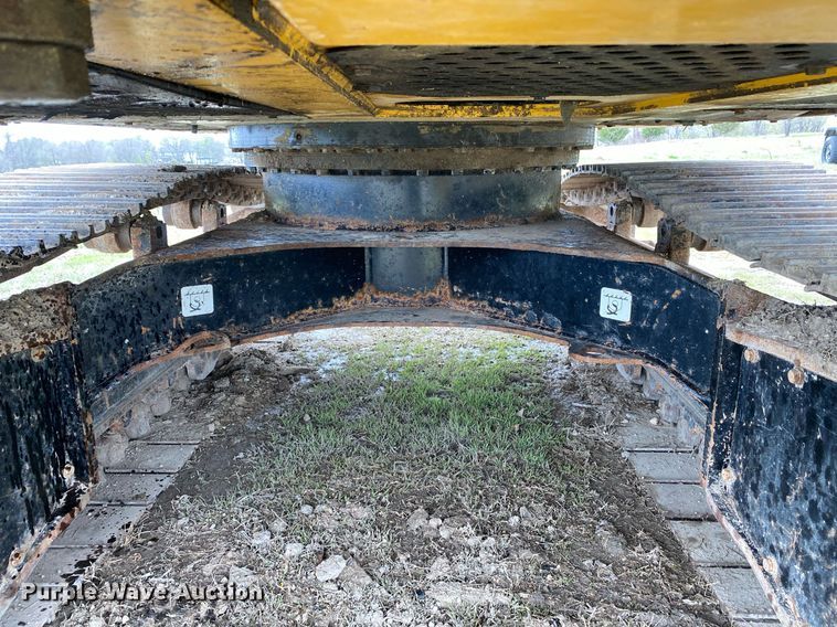 image for item KB9501 2013 John Deere 160G LC  excavator