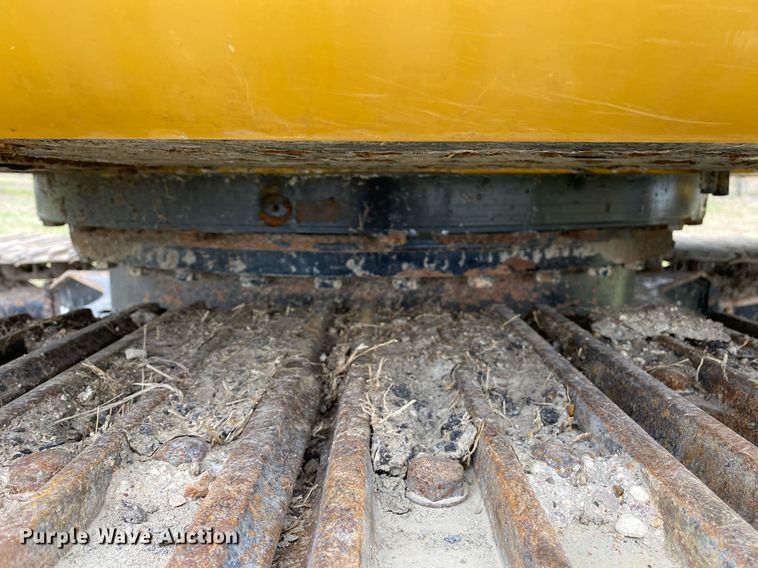 image for item KB9501 2013 John Deere 160G LC  excavator