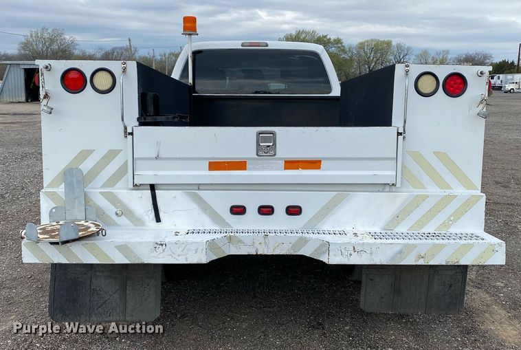 image for item KB9510 2012 Ford F550  utility / service truck