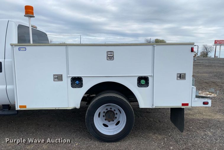 image for item KB9510 2012 Ford F550  utility / service truck
