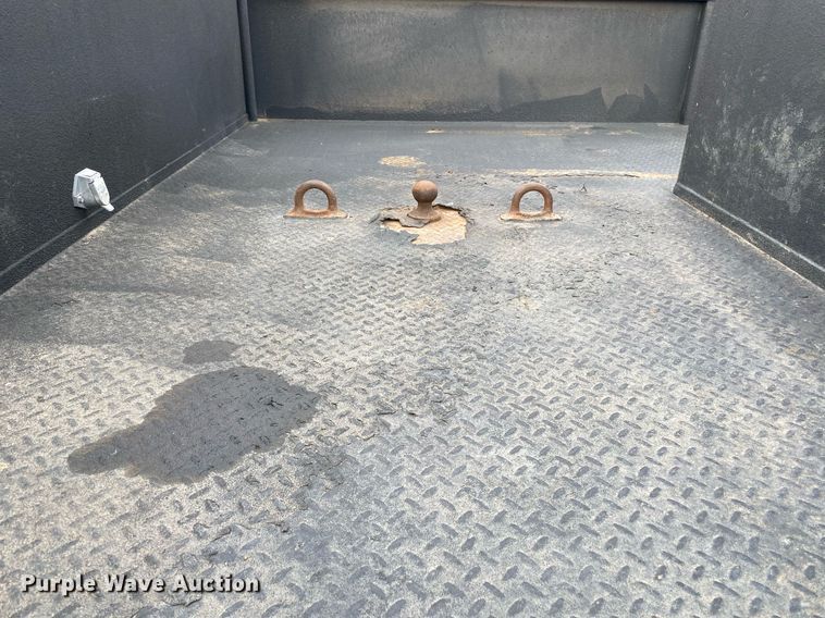 image for item KB9510 2012 Ford F550  utility / service truck