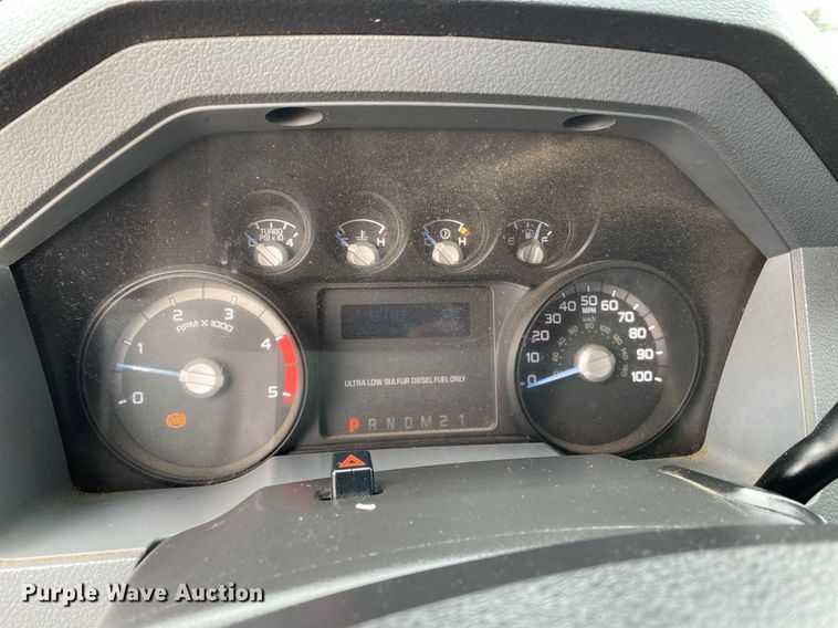 image for item KB9510 2012 Ford F550  utility / service truck