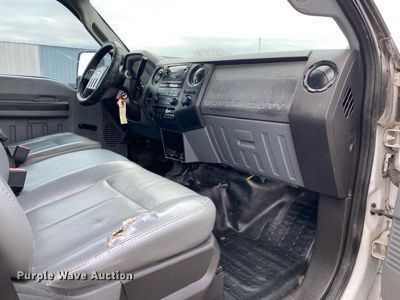 image for item KB9510 2012 Ford F550  utility / service truck