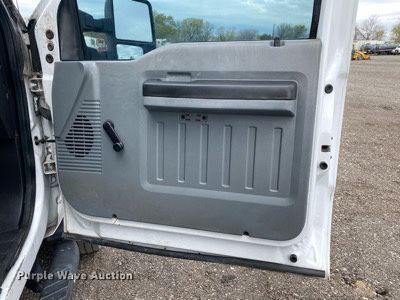 image for item KB9510 2012 Ford F550  utility / service truck