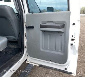 image for item KB9510 2012 Ford F550  utility / service truck