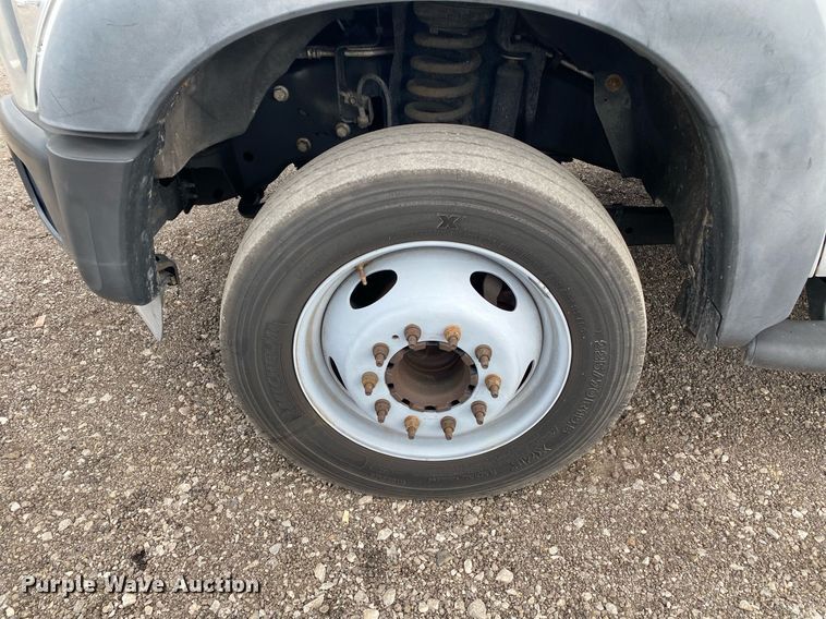 image for item KB9510 2012 Ford F550  utility / service truck