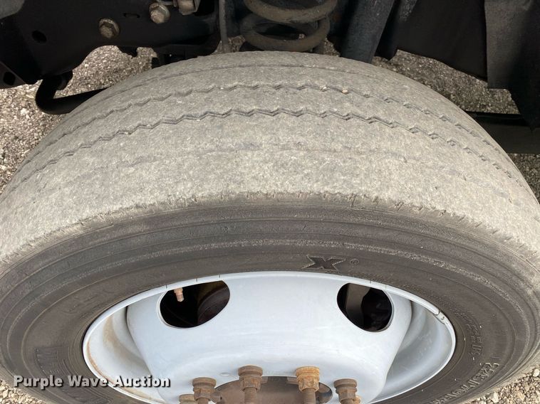 image for item KB9510 2012 Ford F550  utility / service truck