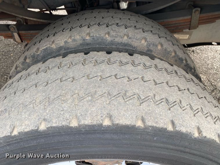 image for item KB9510 2012 Ford F550  utility / service truck