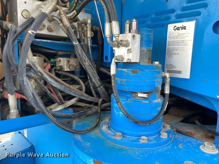 image for item KB9511 2001 Genie S60 REV3  boom lift