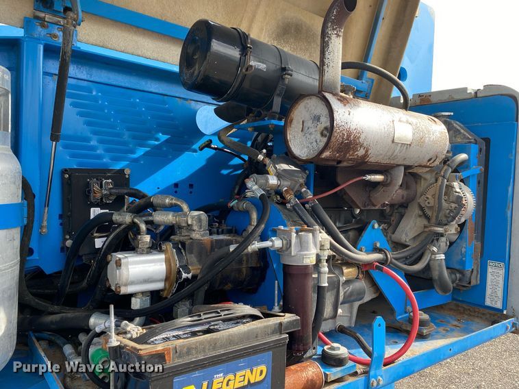 image for item KB9511 2001 Genie S60 REV3  boom lift