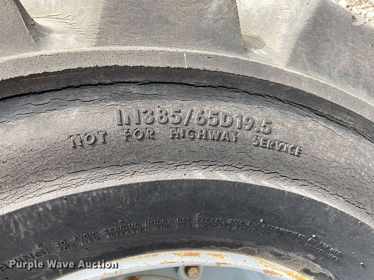 image for item KB9511 2001 Genie S60 REV3  boom lift