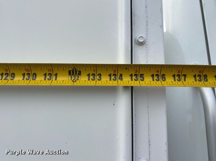 image for item KB9512 2002 International 4700  utility / service truck