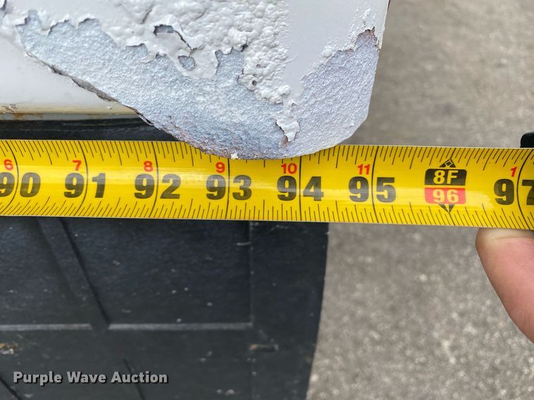 image for item KB9513 2005 GMC C7500  dump truck