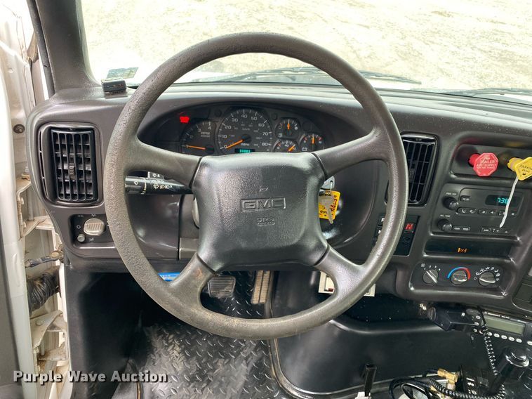 image for item KB9513 2005 GMC C7500  dump truck