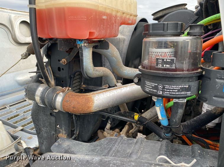 image for item KB9513 2005 GMC C7500  dump truck