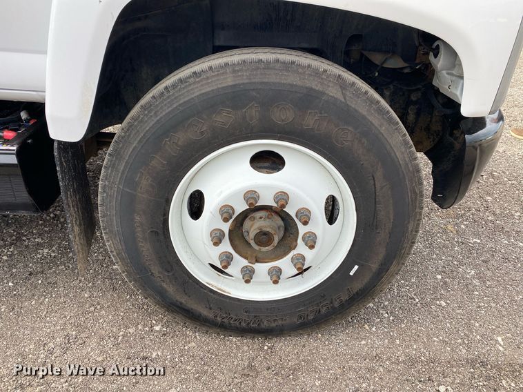 image for item KB9513 2005 GMC C7500  dump truck