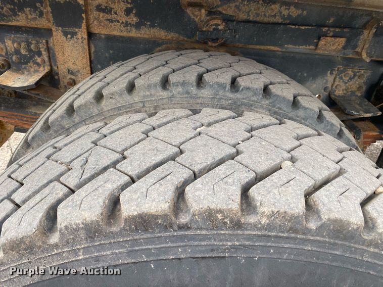 image for item KB9513 2005 GMC C7500  dump truck