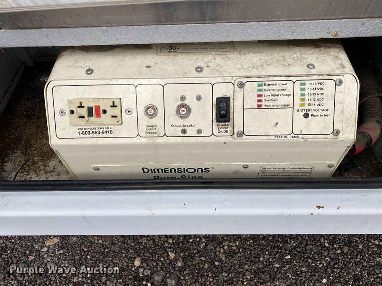 image for item KB9520 2011 Ford F750 Super Duty  utility / service truck