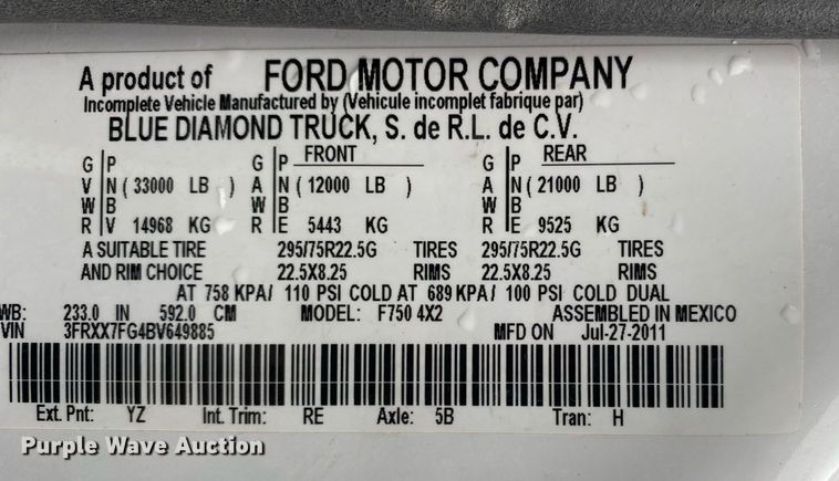 image for item KB9520 2011 Ford F750 Super Duty  utility / service truck
